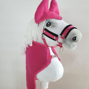 Zestaw dla Hobby Horse A3: derka + nauszniki – ciemny różowy